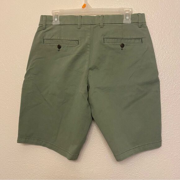 Gap Mens 10” Vintage Classic Khakis eco cotton Twig Green size 30 NWT - Picture 3 of 11